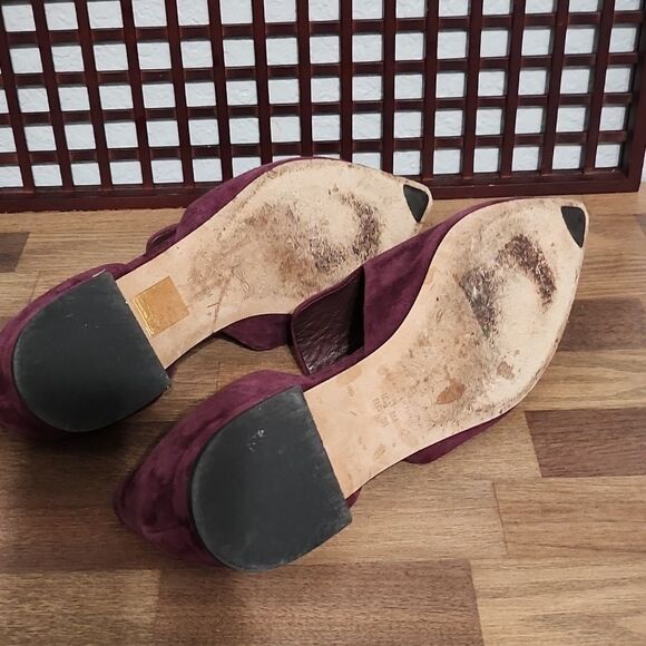 SIZE 8 | Vince Demaris Pointed Suede Flats - Picture 7 of 7